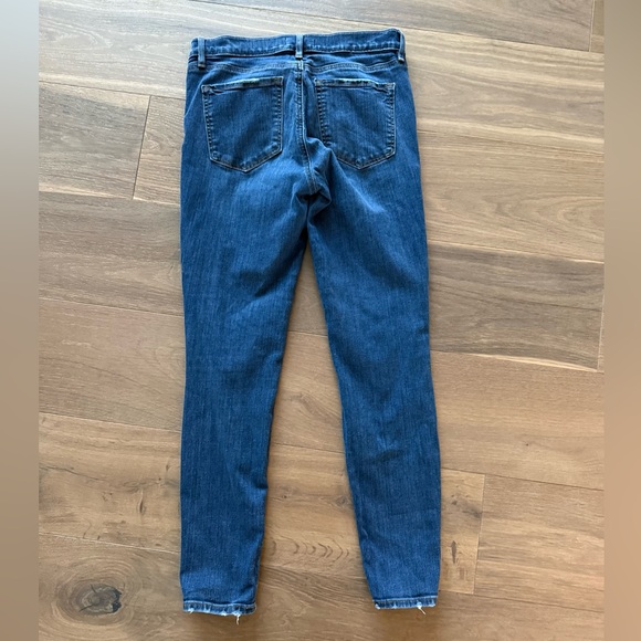 Loft Modern Skinny Crop Jeans - size 6 - Picture 3 of 3